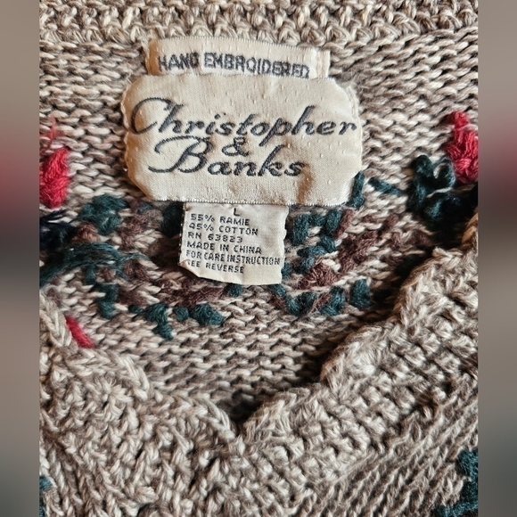 Vintage Christopher & Banks Floral Hand Embroidered V Neck Sweater - Picture 3 of 3